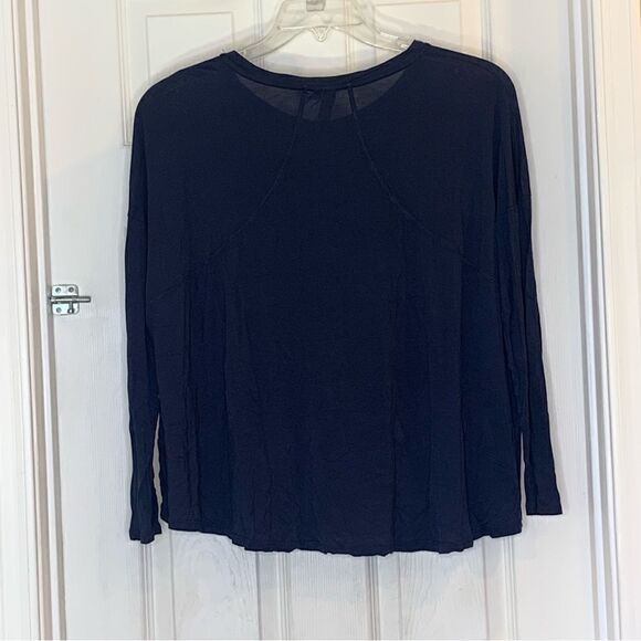 Sweaty Betty Navy Blue Long Sleeve Athletic Top Size Small - Picture 9 of 10